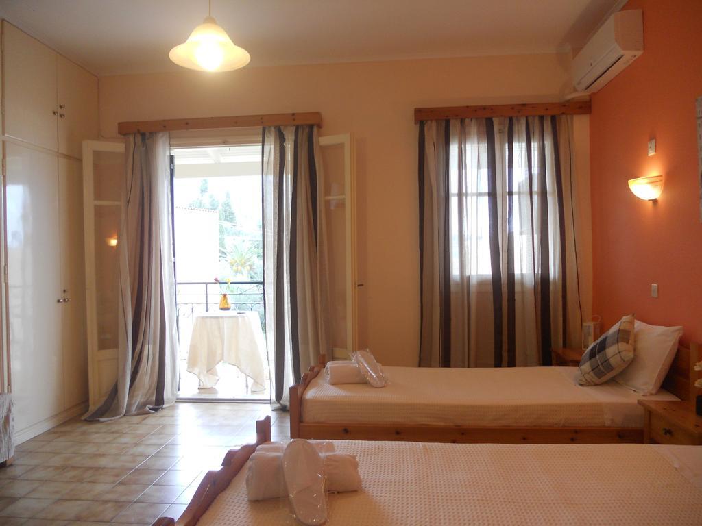 Elli Marina Studios And Apartments Benitses  Quarto foto
