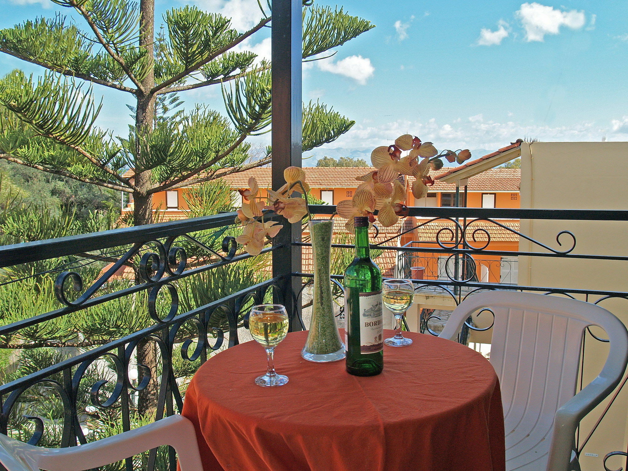 Elli Marina Studios And Apartments Benitses  Exterior foto